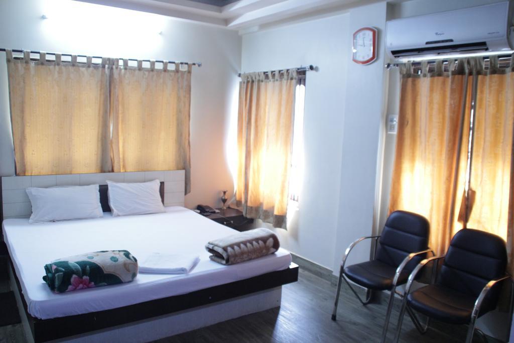 New Metro Guest House Kolkata Ngoại thất bức ảnh